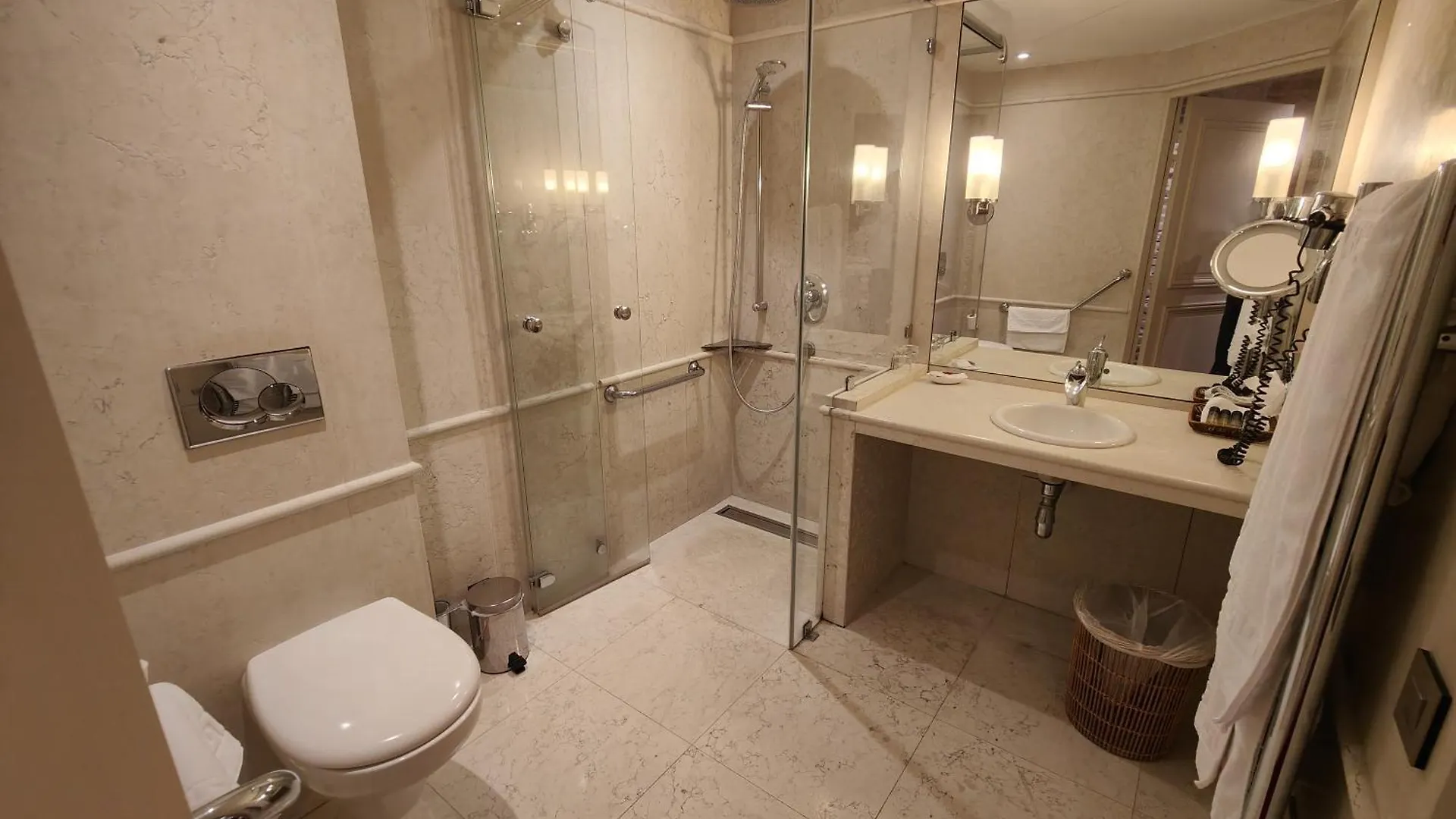 Le Relais Medicis Hotel Paris