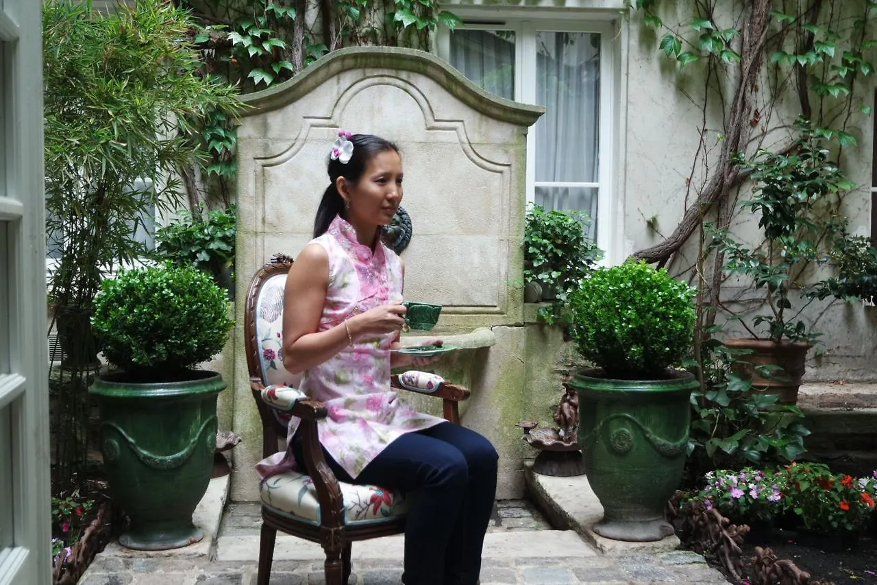 ****  Le Relais Medicis Hotel Paris France