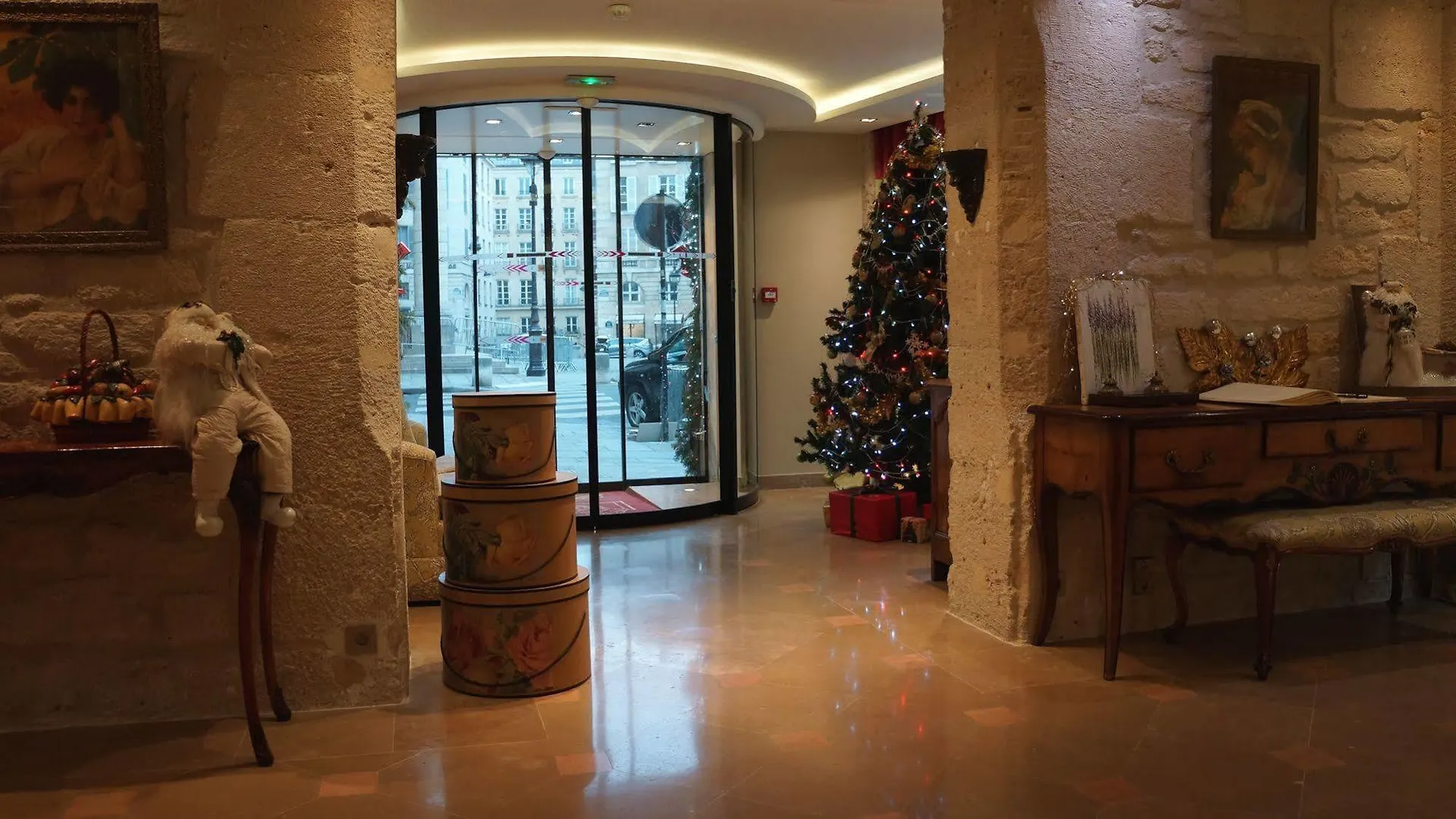 Hotel Le Relais Médicis París
