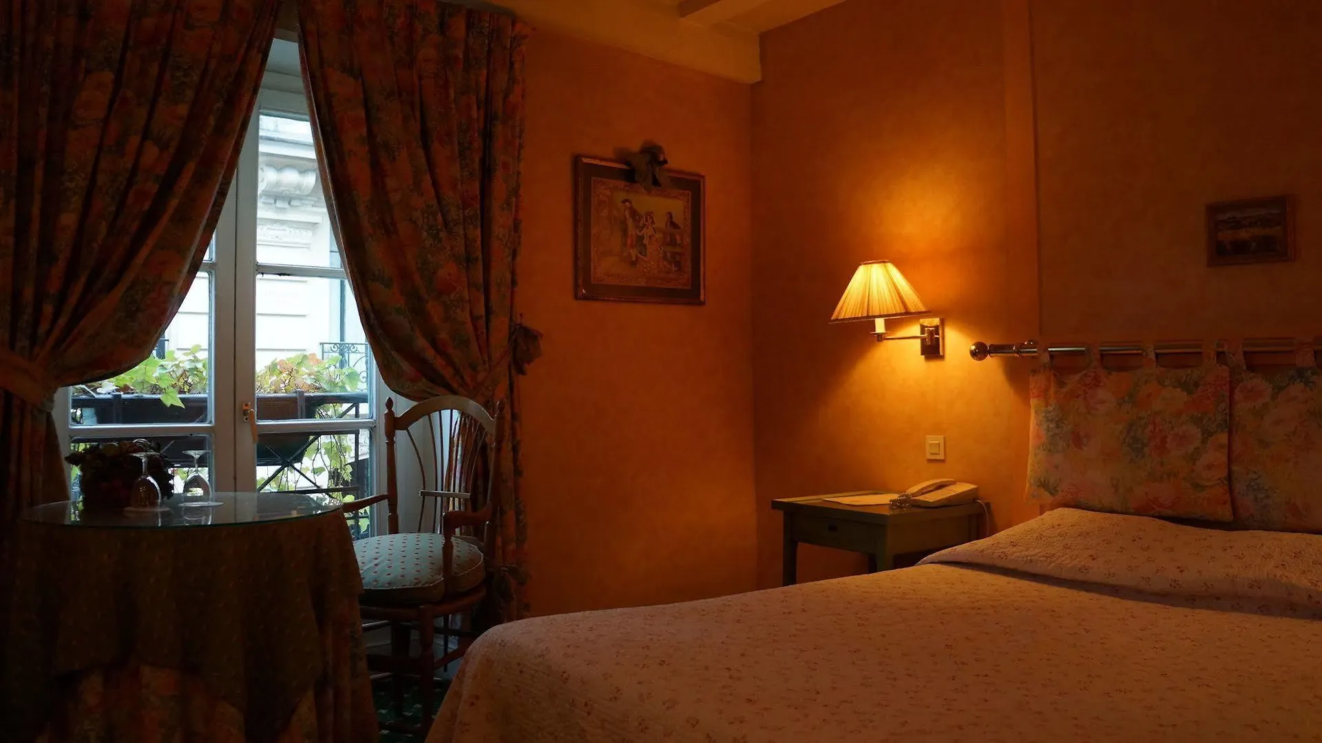 Le Relais Medicis Hotel Paris