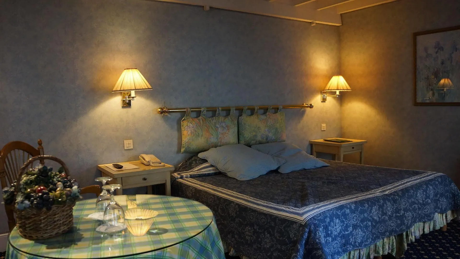 ****  Le Relais Medicis Hotel Paris France